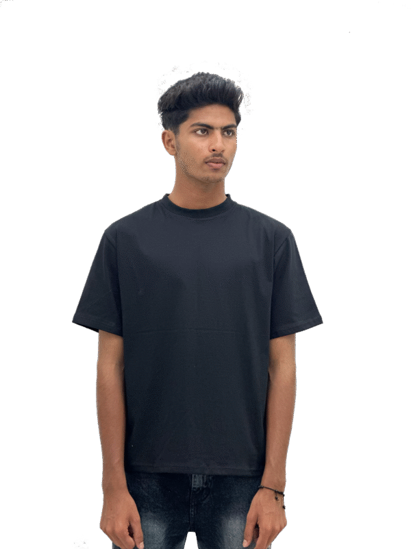 NORMAL SLEEVE ROUND NECK