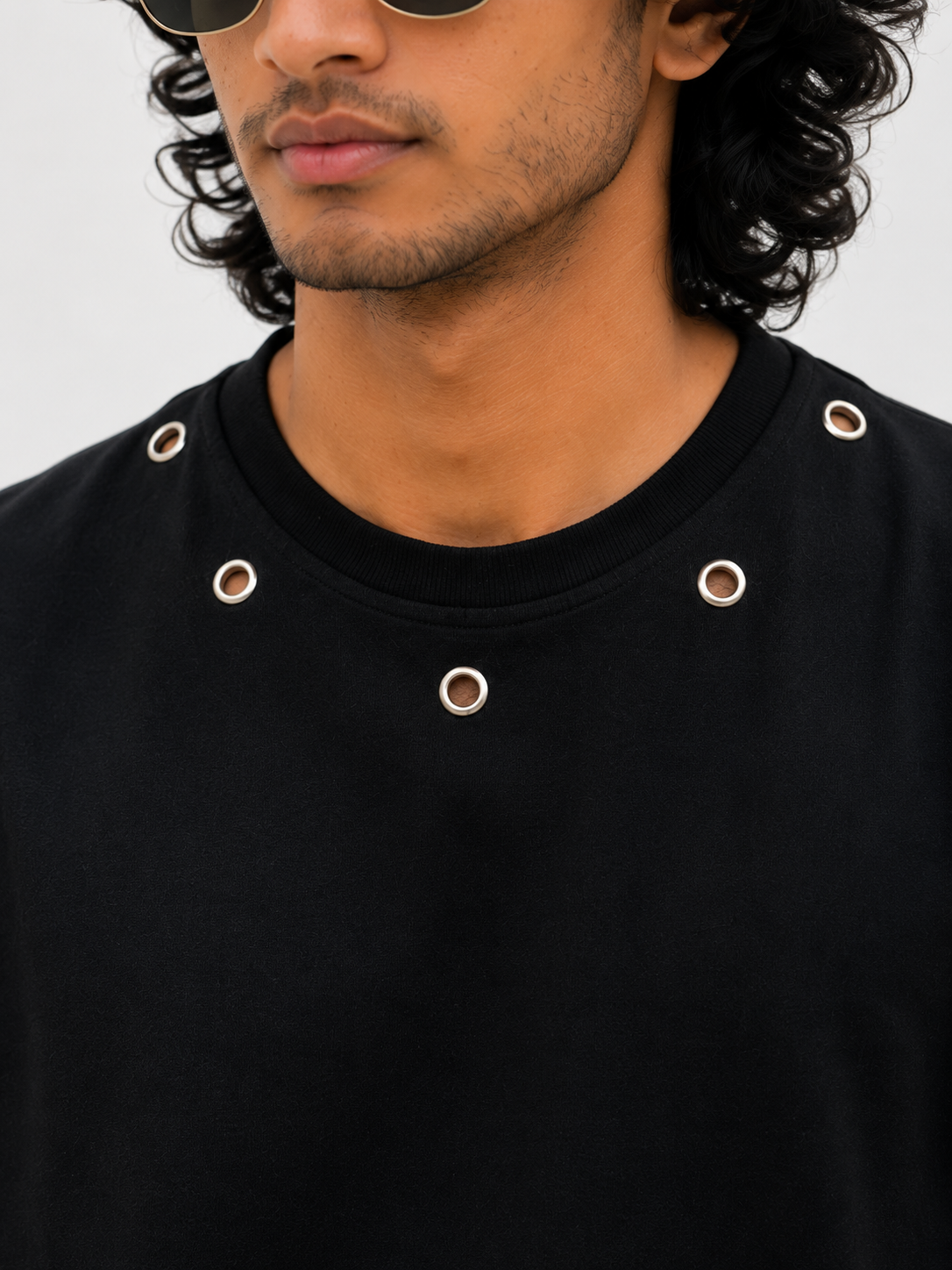 black sleeveless full stud - Image 2